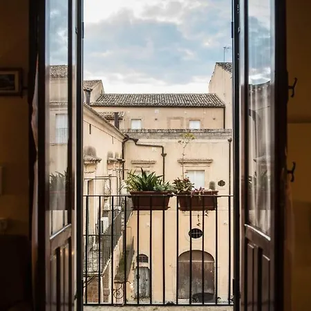 Casa Di Marco Palazzo Astuto Apartment Noto