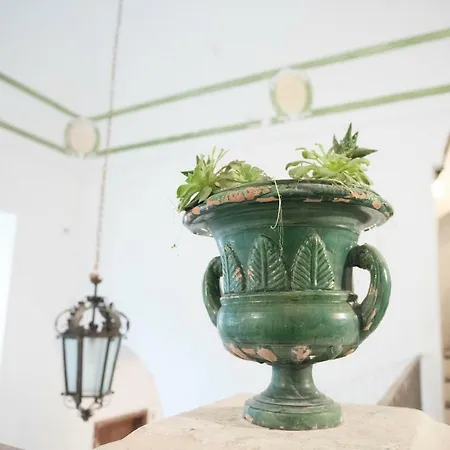 Casa Di Marco Palazzo Astuto *